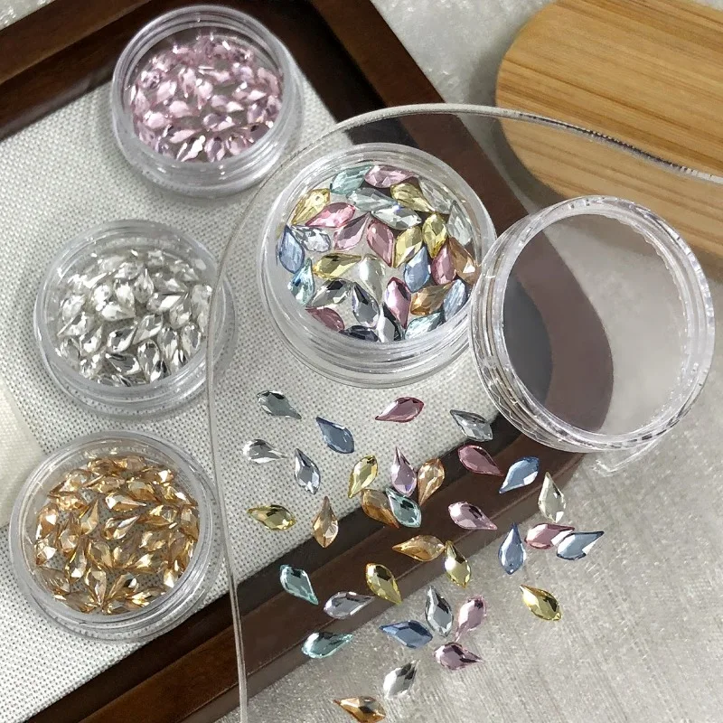 Shiny Flat Bottom Petal Rhinestone K9 Crystal Glitter Powder Sequin Charms Nail Art Accessories Pearl Decorations Manicure Tools