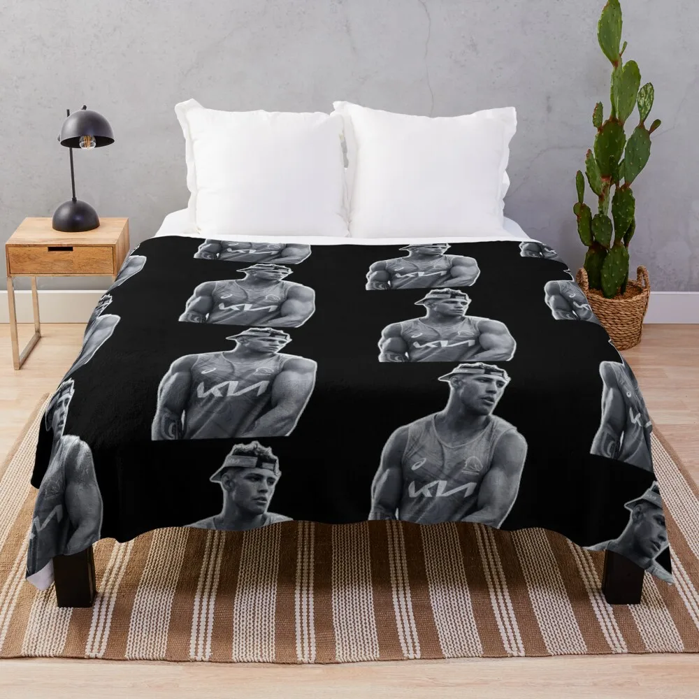 Jordan Riki Hot black and white Throw Blanket Sleeping Bag anime Blankets