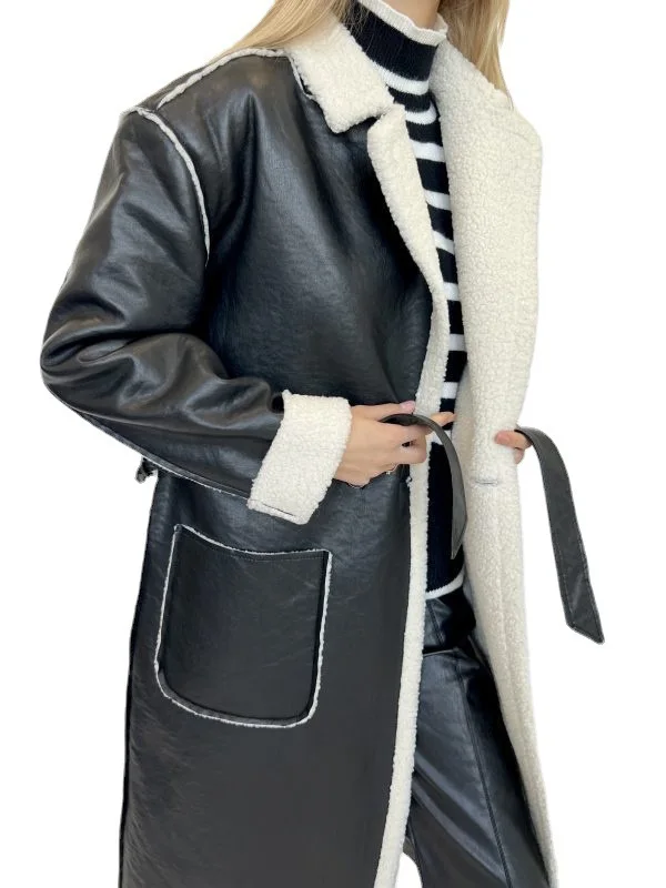 Winter Warm PU Leather Jacket Women's Slim Leather Coat Fashionable High Street Lamp Core Velvet Thick Long Women's Leather Coat
