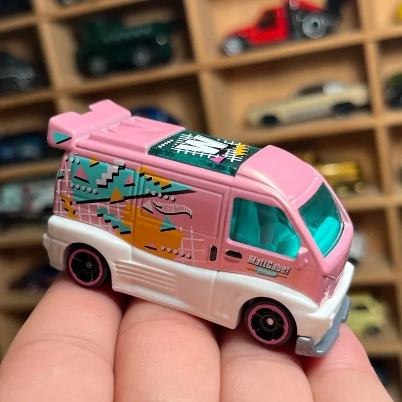 

Hot Wheels Горячий спортивный автомобиль в розовом цвете «Девушка мечта» RV пончик 1/64 Литая под давлением коллекция Модель автомобиля Игрушка для детей Подарок на день рождения