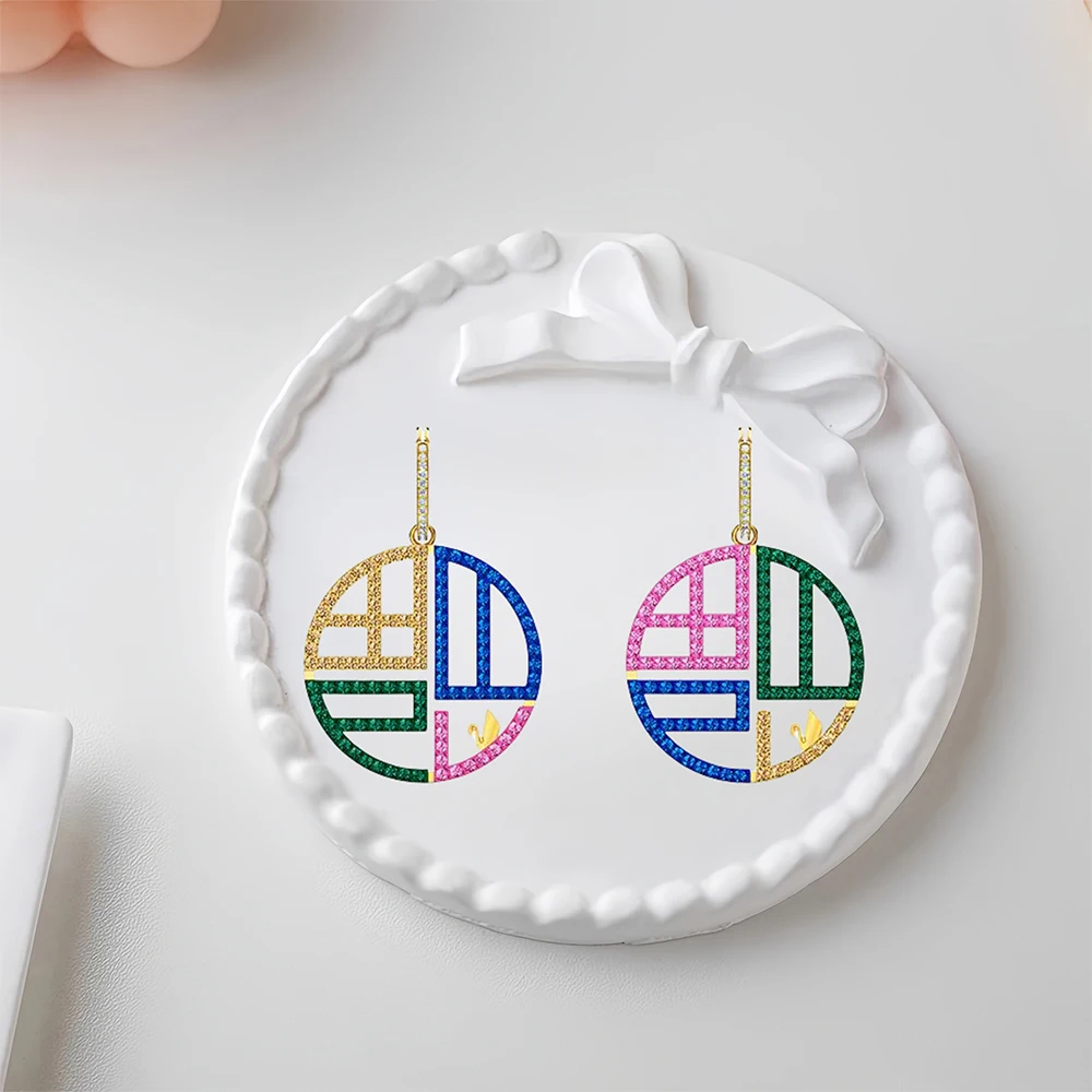 

2025 Hot Selling Brand Women's Earrings Fashionable, Simple, Luxurious Jewelry Suitable for Gifting To Friends