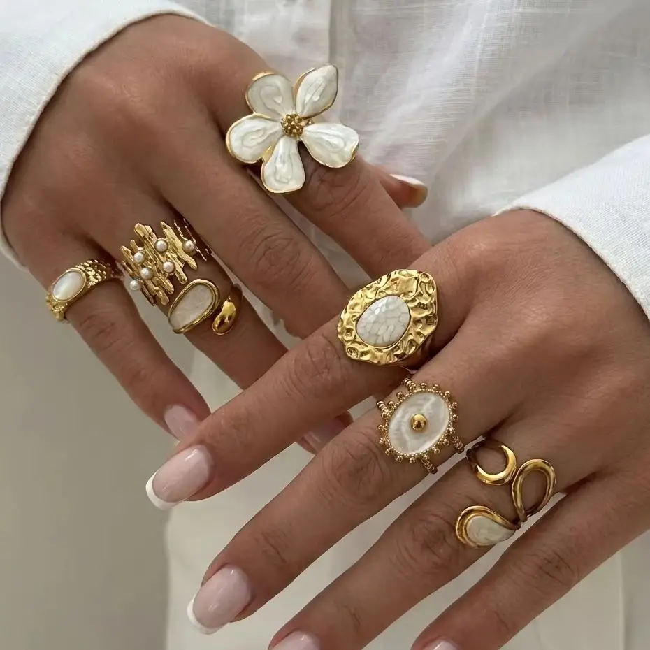 Elegant Gold Color Flower Ring for Women Stainless Steel White Enamel Oval Knuckle Joint Ring Attractive Finger Charm Jewelry view 3