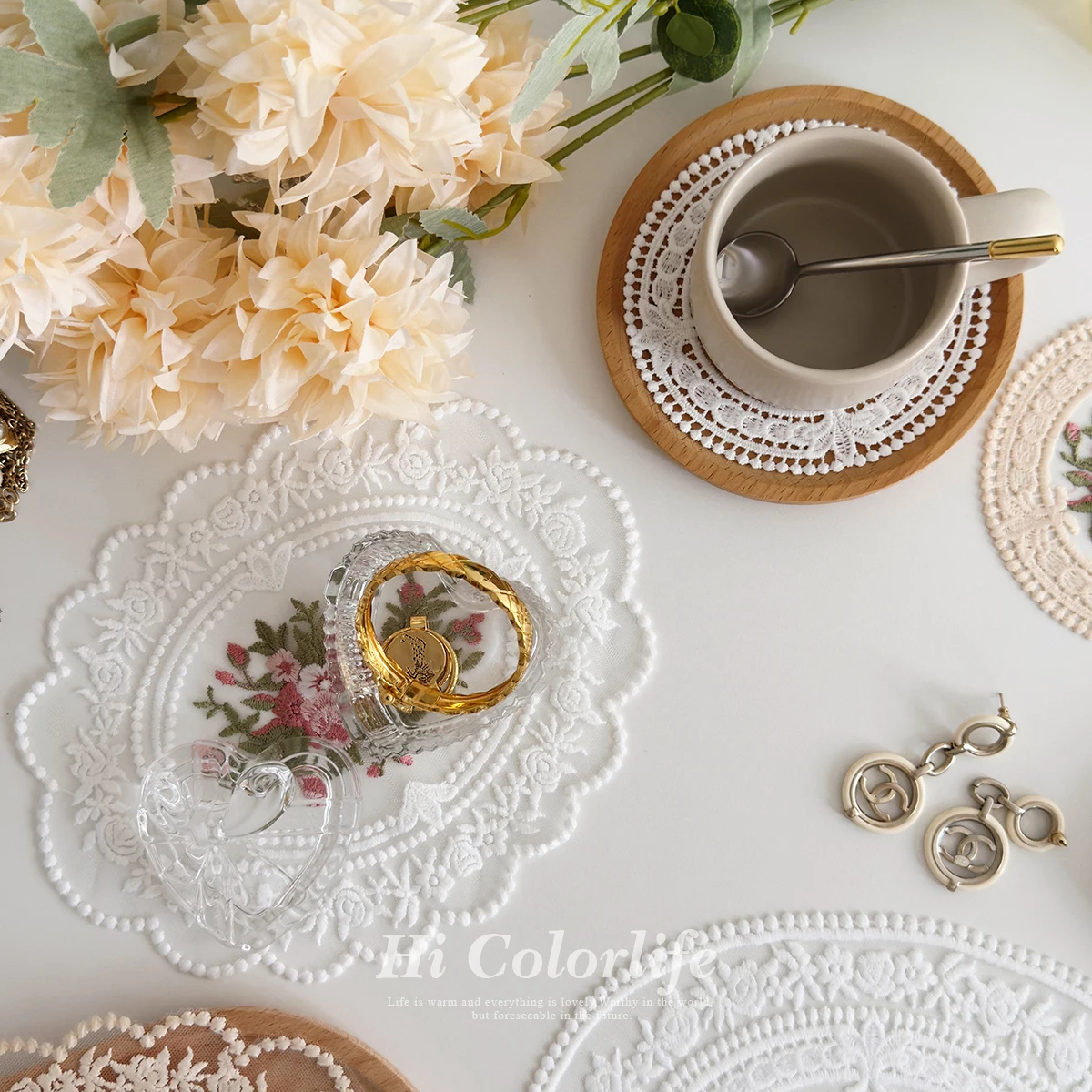 Hi Colorlife Vintage French Style Embroidered Lace Mat Decorative Background Cover Cloth Cotton Non-Slip Dining Table Pad