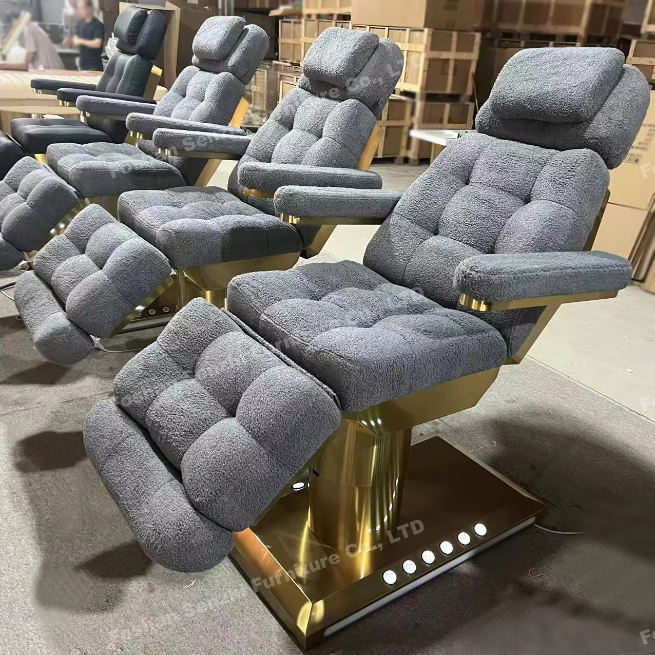 

Роскошная электрическая косметическая кровать из кожи ягненка с золотой основой для массажа салона красоты, кровать для ресниц и ресниц
