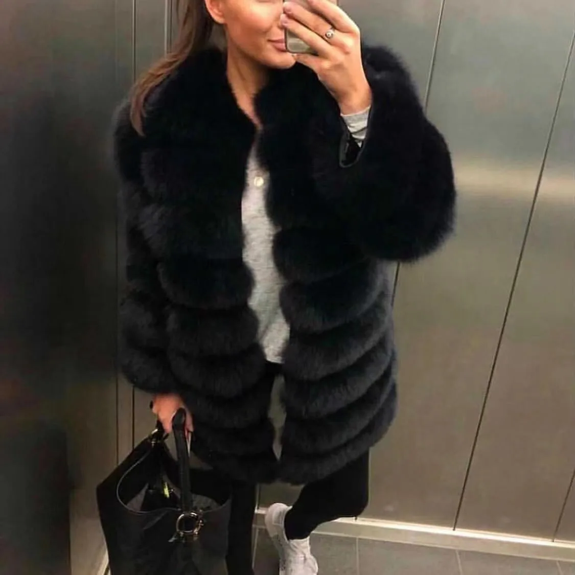 Women\'s long natural real fur coat high-quality black real fox fur coat warm fur long women\'s winter jacket Removable sleeves