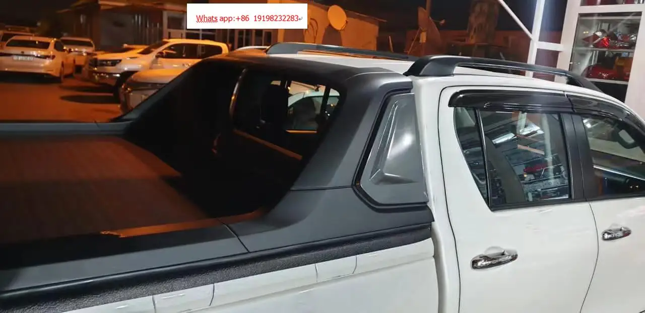 Retractable Electric Hilux Revo Rocco Pickup Truck Bed Cover Roll Bar Waterproof Tonneau Cover Locking Compatible