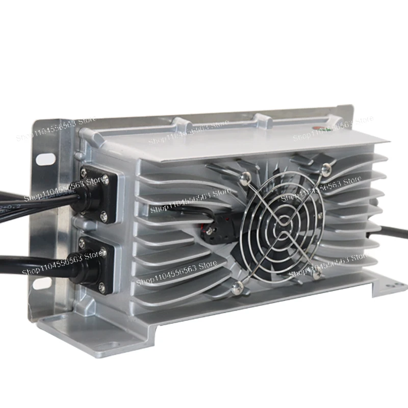 SMCZ6 waterproof car charger 60V72 intelligent lithium battery charger, maintenance-free full power failure