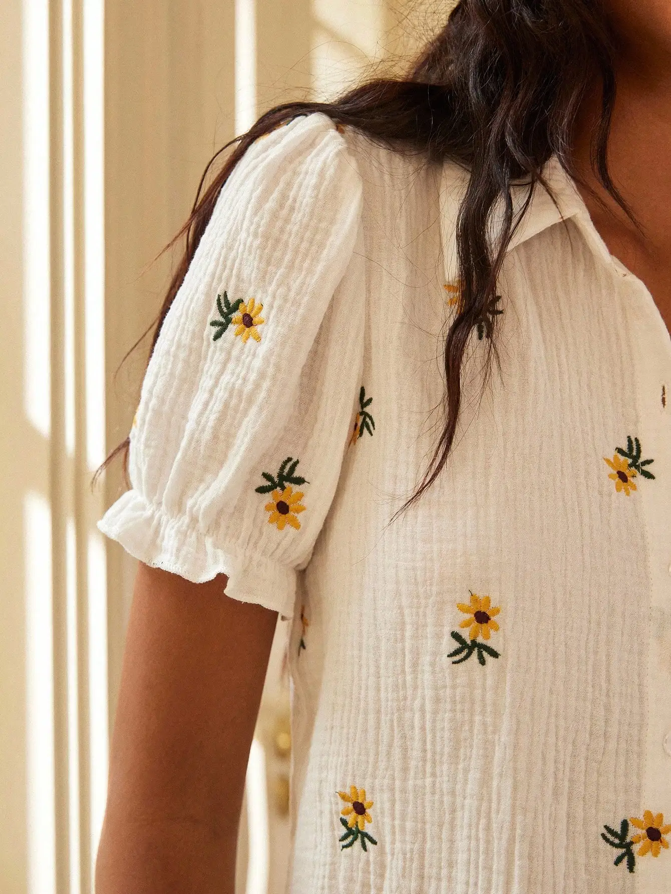 

Vintage Floral Embroidered Puff Sleeve Blouse For Women Spring Summer