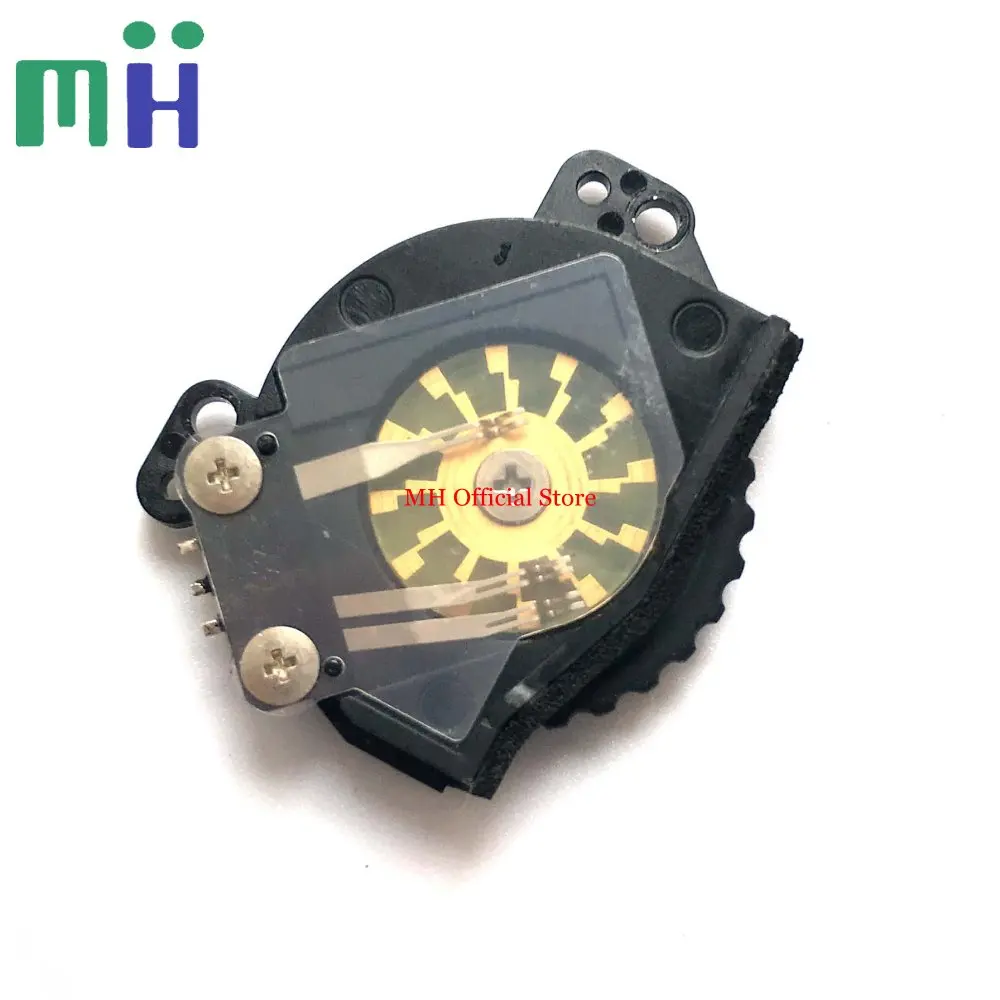 radsc für Nikon D7000: Praxis-Test und detaillierte Anleitung zur Reparatur des Blenden- und Verschlussregler-Rads