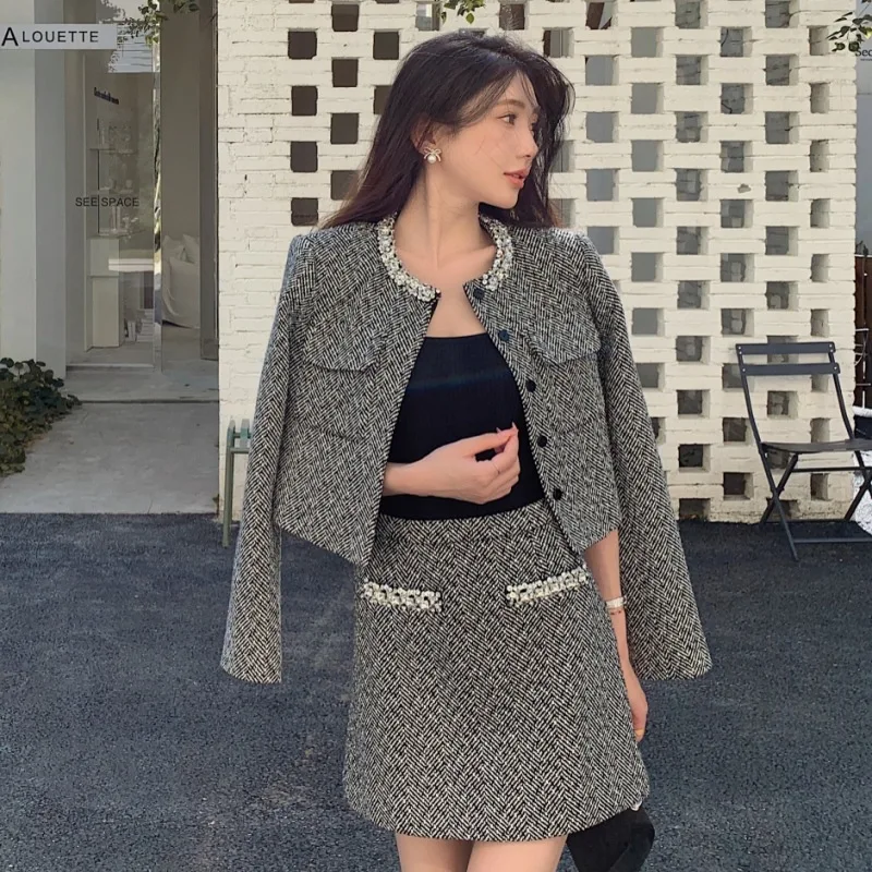 Quality Autumn Winter Diamonds Chain Tweed Two Piece Set Women Jackets Grey Suit Coats A Line Short Skirts 2pcs Outfits