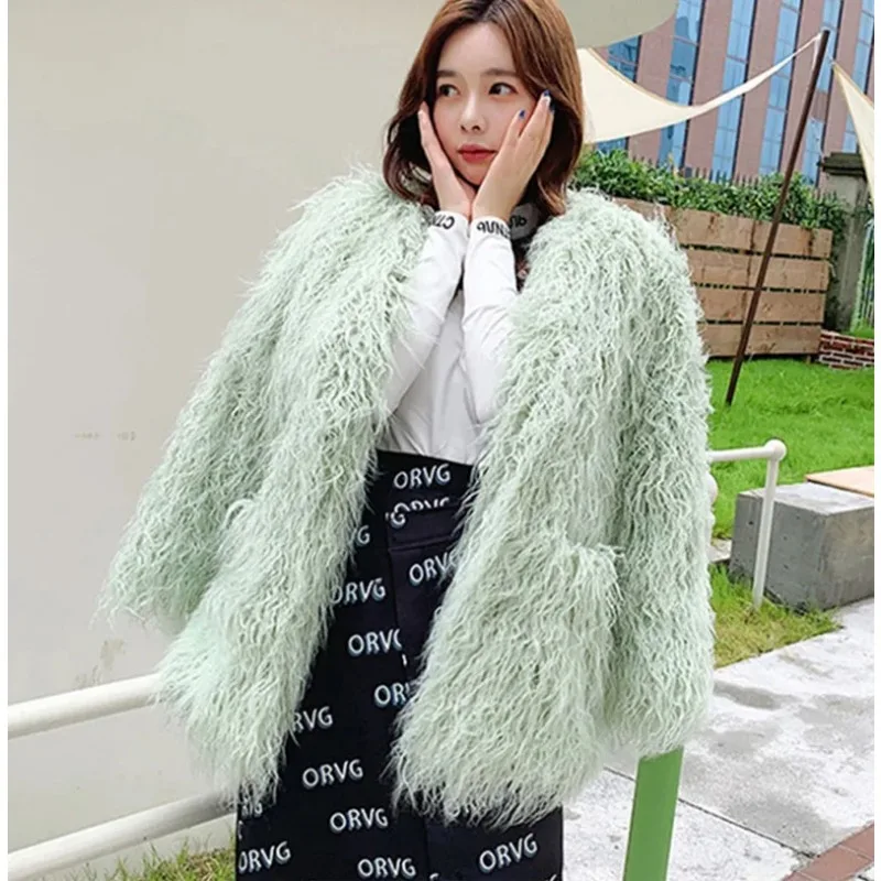 2023 V Neck Fluffy Pink Green Faux Fur Jacket Winter Oversize Long Faux Sheep Fur Coat Women Office Streetwear Fur Cozy Coats