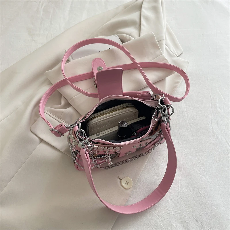Y2k Mädchen-Umhängetasche mit Nieten und Leopardenmuster, Handtasche im Motorrad-Stil mit Metallnieten und Gürtelschnalle, Damen-Umhängetasche – Detail 11