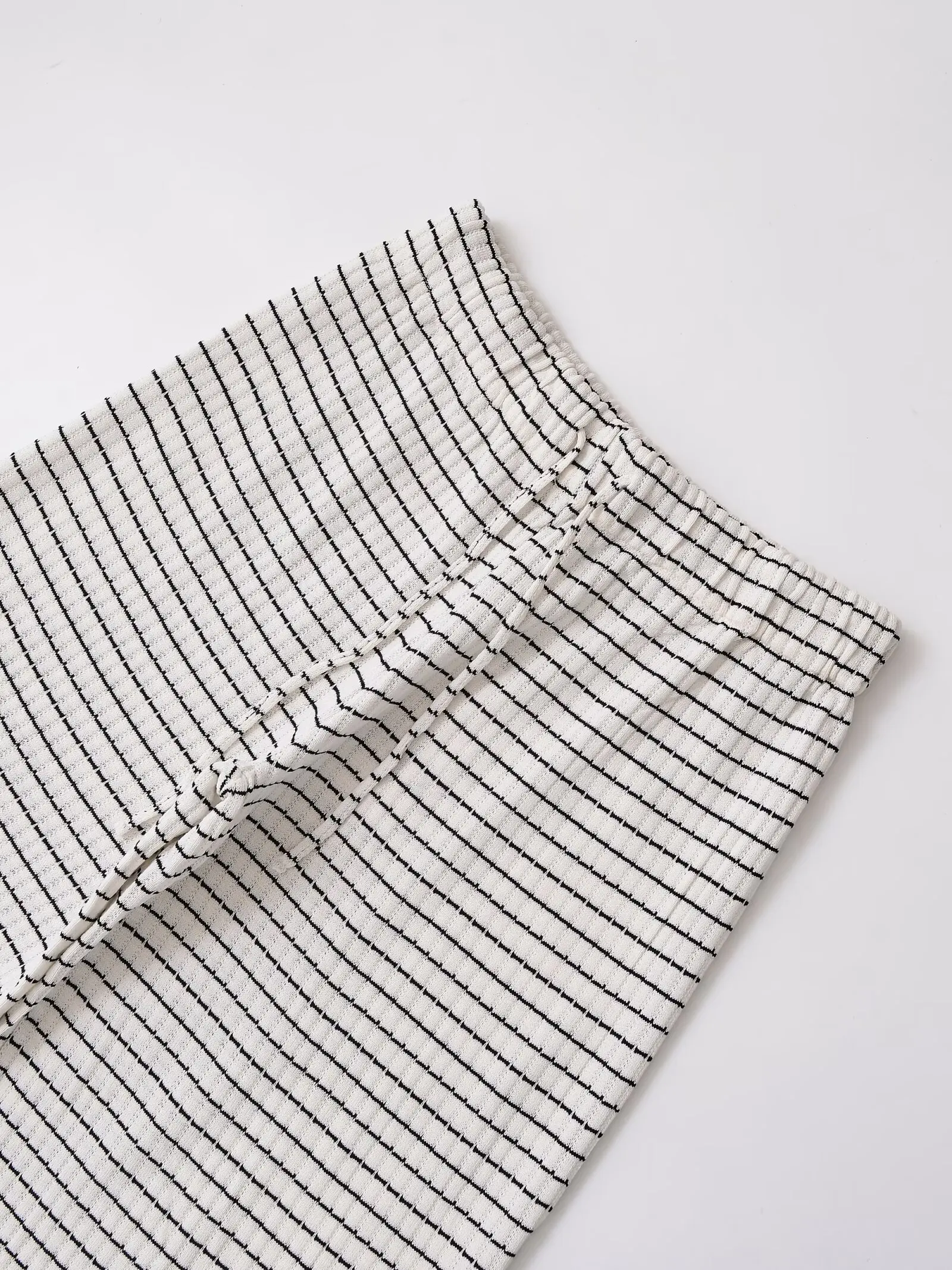 Dave&Di Nordic Minimalist Striped Jacquard Texture Wide Leg Pants Women Drawstring Harem Loose Casual Pants For Women