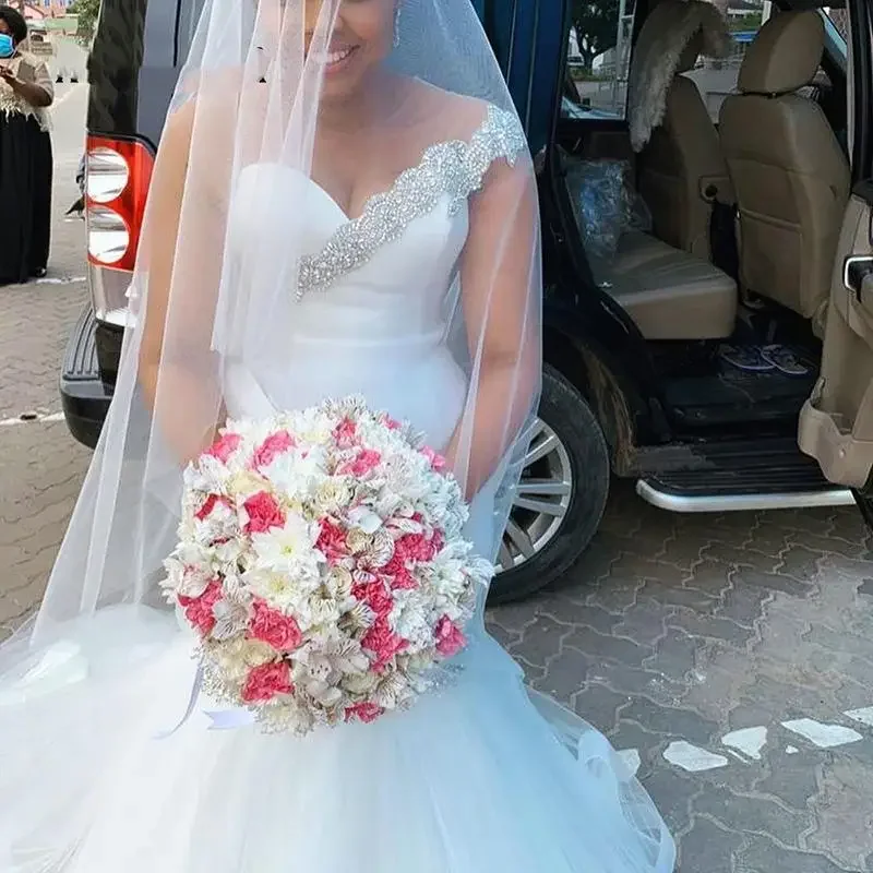Mermaid Tulle Wedding Dress Sexy Transparent O Neckline Crystal Beaded One-Shoulder Backless Bridal Dress customized 2025
