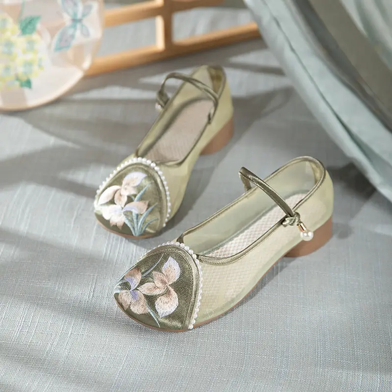 Summer Shoes Old Han Shoes Cloth Shoes Embroidered Shoes New Ethnic Style Hollow Mesh Breathable Loose Matching Qipao Shoes