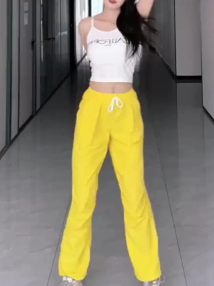 

Желтые тонкие спортивные брюки из ледяного шелка для женщин, быстросохнущие, летние 2025, в стиле хип-хоп, американский рабочий стиль, для джазовых танцев, модные уличные брюки S...