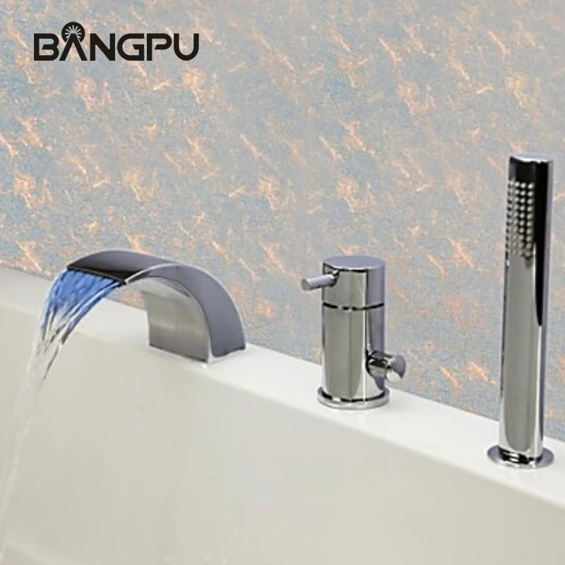 

Roman Waterfall Tub Faucet Set Bathroom Tub Faucet with Handheld Shower Three Hole Bathtub Faucet Set with Hand Shower Chrome