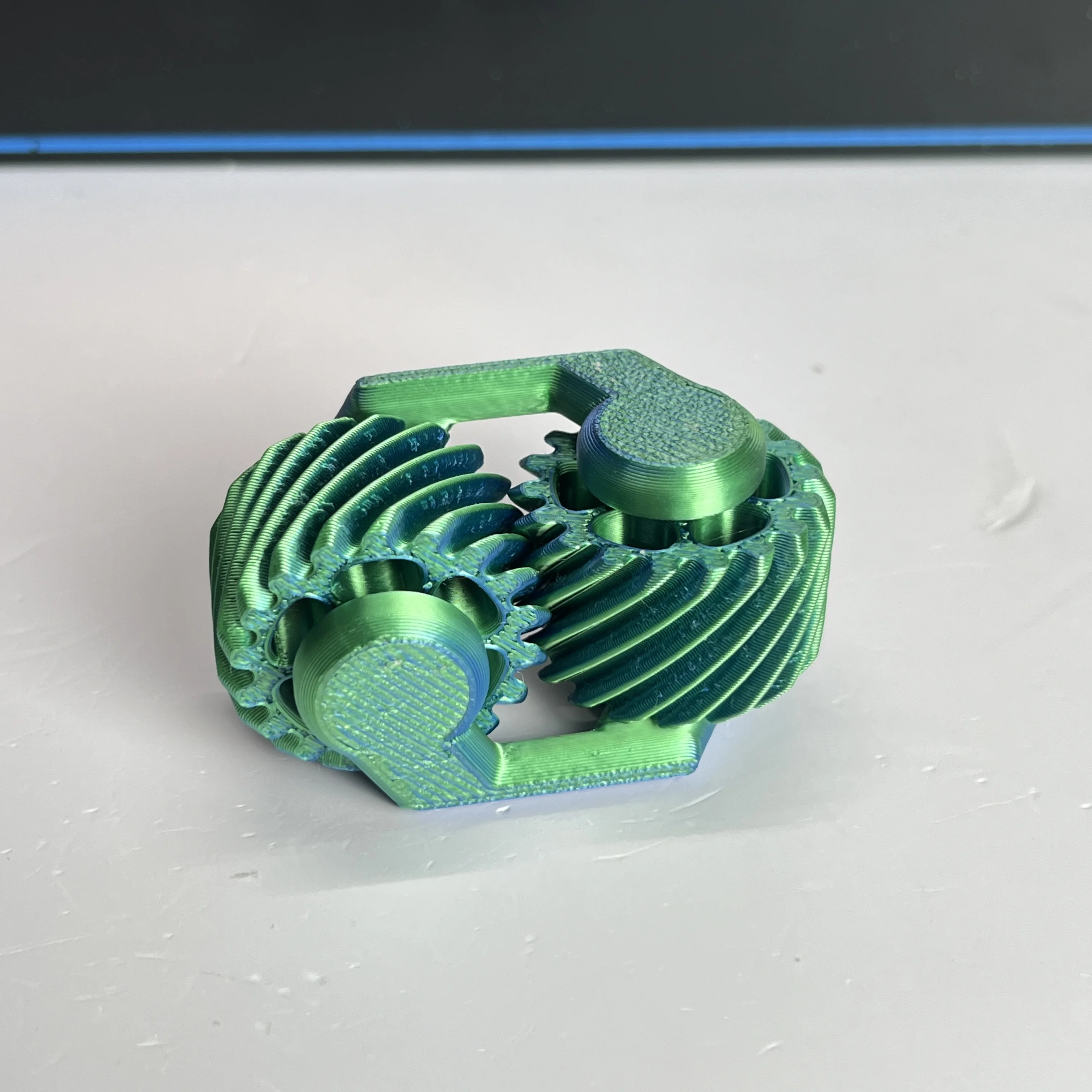 Creative 3D Printed Double Helix Gear Spinner, Visual Stress Relief Desk Toy