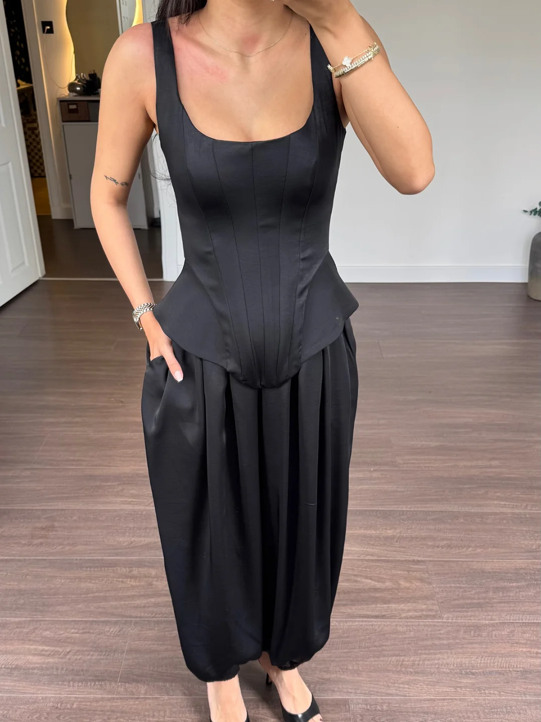 Женский атласный комплект Laru – обзор и цена Suspender Tank Top
