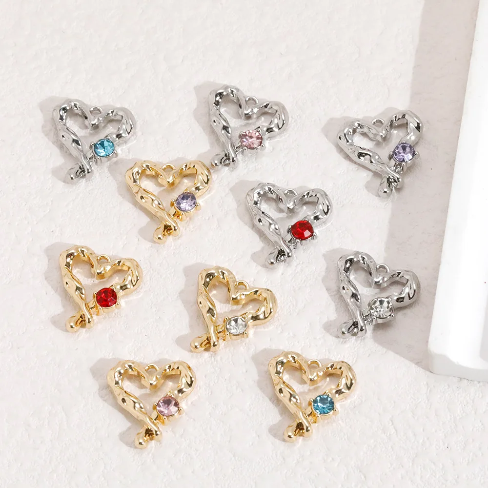 50pcs Vintage Silvery Color Pendants Handmade Love Heart Hollow Pendants Necklace Earring Connectors Diy Jewelry Making Findings
