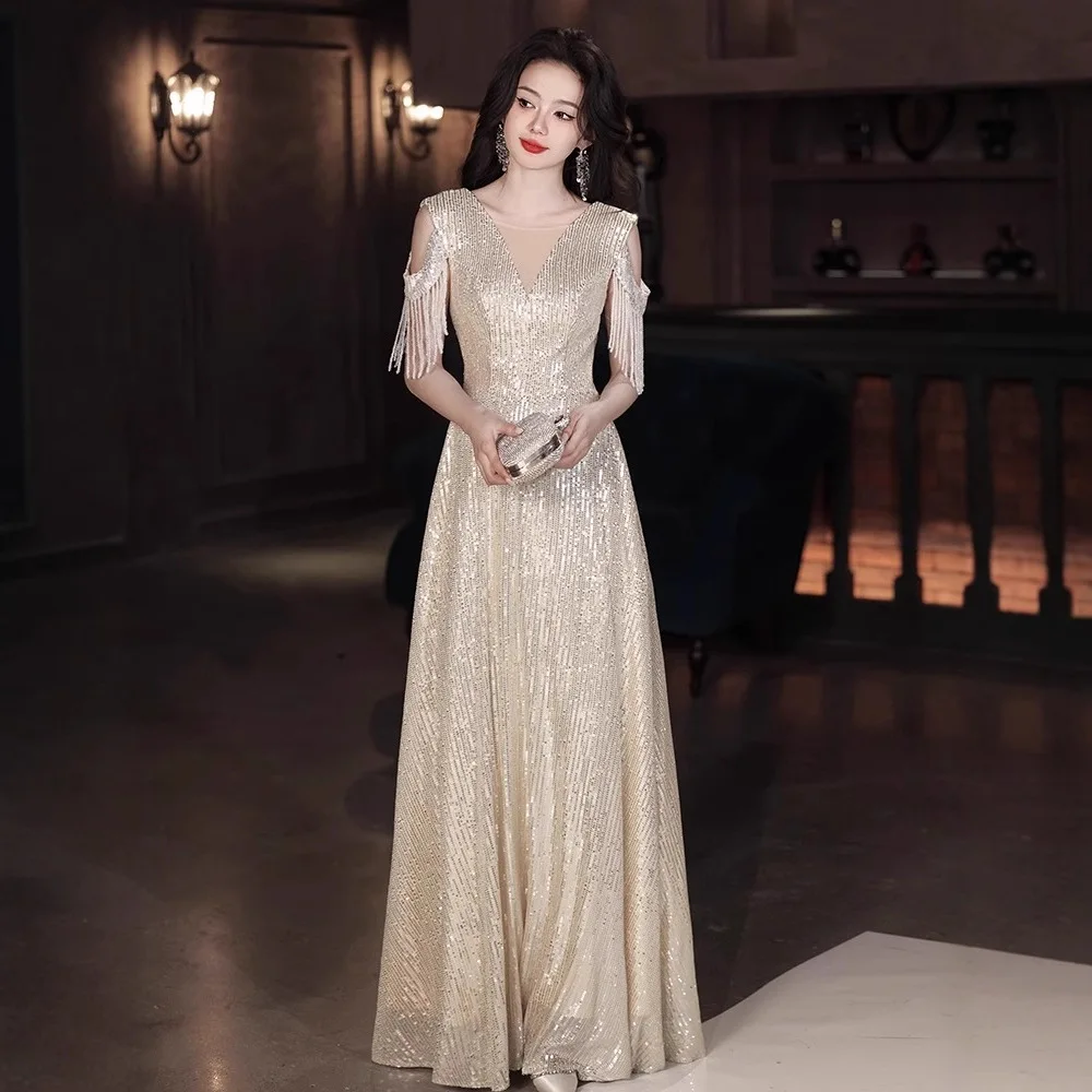 

Вечернее платье цвета шампанского золота для женщин: элитное, для выступлений, сияющее, для сцены, роскошное, для торжественных мероприятий