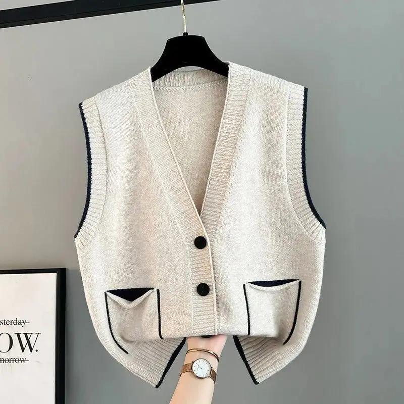 

Korean Fashion Women Sweaters Vest Spring Autumn New Solid V-Neck Pocket Button Patchwork Loose Sleeveless Cardigan Knitting Top