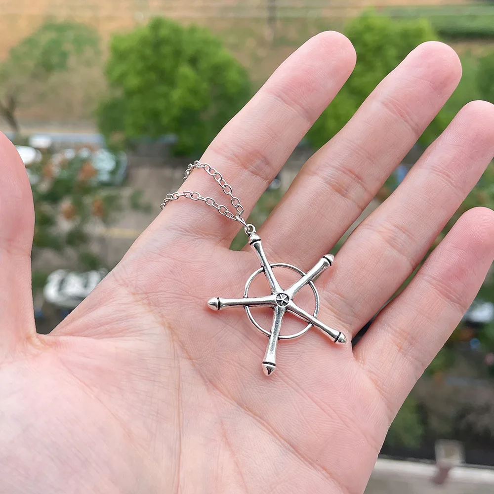 Anime Bleach Necklace Quincy Ishida Uryuu Cosplay Ginrei Gojiaku Amulet Alloy Choker Chain Keychain Pendant Jewelry Gifts