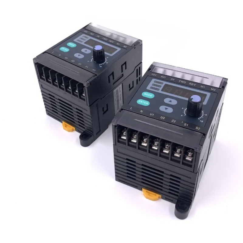 Jingyan built-in governor single-phase speed control motor controller SK200E SKB200E can be connected to PLC