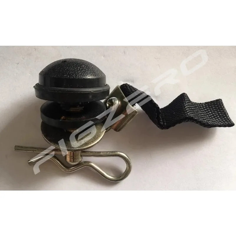 Right-hand Door Safety Lock Assembly Universal Tractor Parts for Foton Lovol Oubao