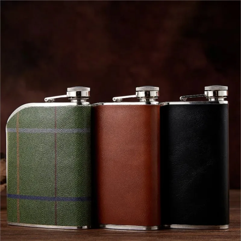 Thickened 304 Stainless Steel Wine Pot Creative Luxury Small Wine Pot Portable Household Outdoor 240ML PU Leather Wine Pot ZI596