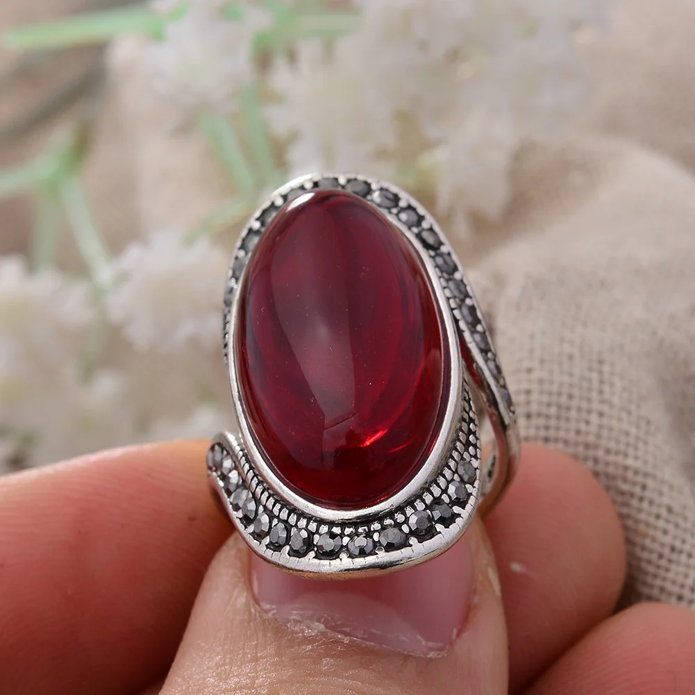 Retro Personality Exaggeration Garnet Stone Thai Silver Female Finger Ring Hot Sell Gifts For Women No Fade