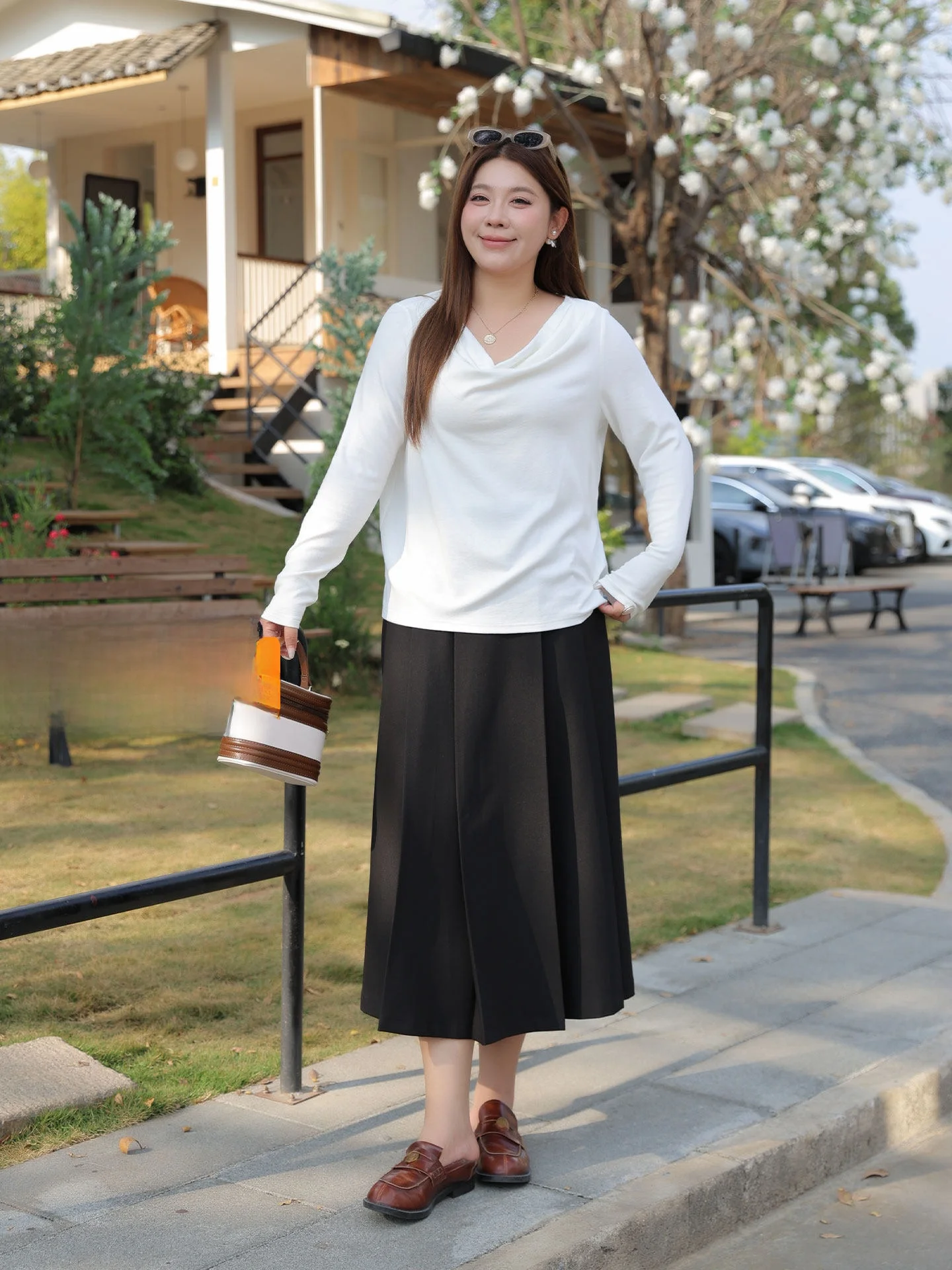 

plus Size Women's Loose Long Sve Base irt Spring New Sle T-irt 200 Pou Fat MM Slimming Effect Spring Faion
