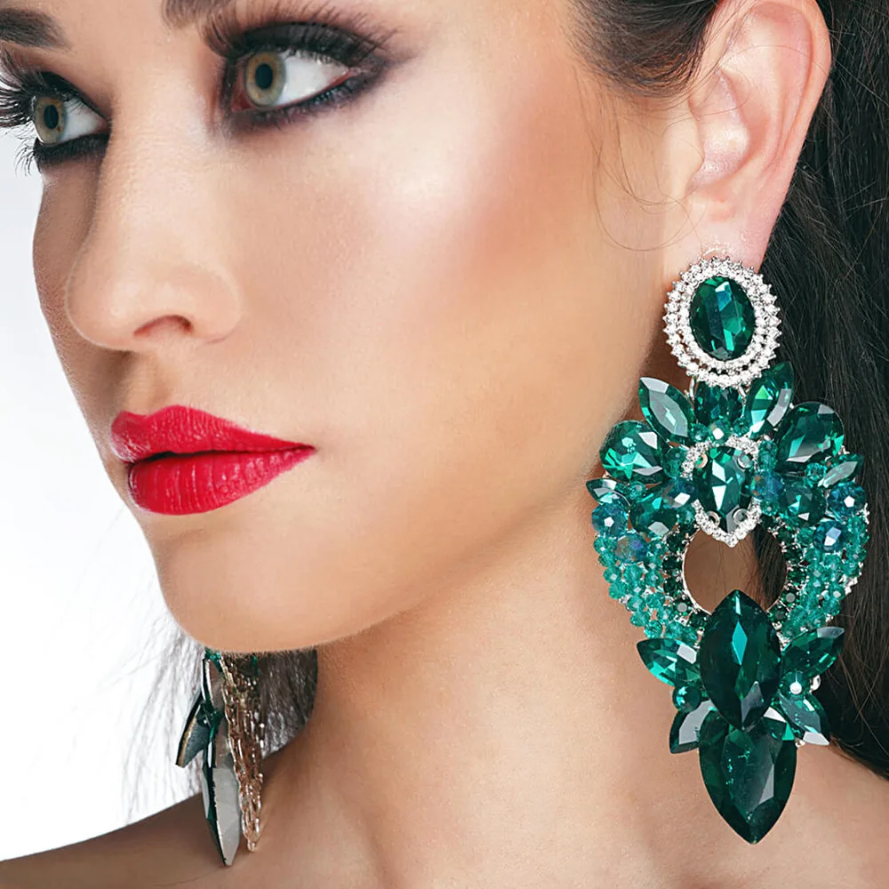 

Exaggerated Green Rhinestone Earrings for Women Drag Queen Accessories Oversize Crystal Dangle Earring Jewelry Aesthetic Gift