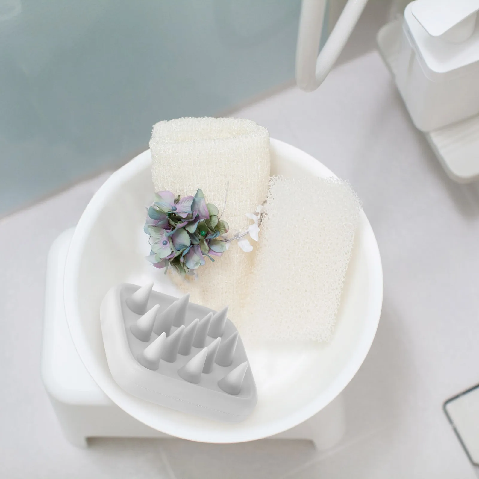 

Silicone Shampoo Brush Head Scrubber 1Pc Green Soft Comb Teeth Square Pattern Bath Massage Tool for Washing Hair Scalp Massager