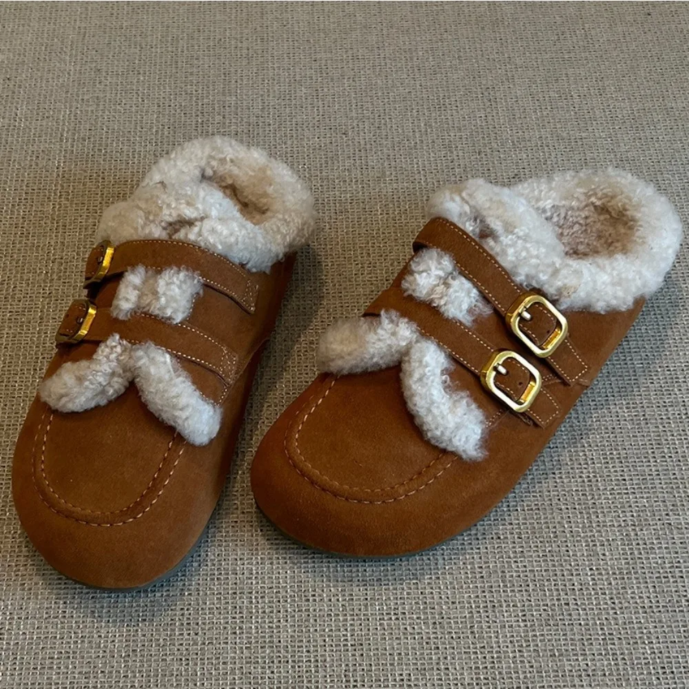Fashion Slippers Women's Winter Lazy Flat-bottomed Lamb Wool Cotton Shoes Women's Outer Wear Belt Buckle Casual Wool Slippers
