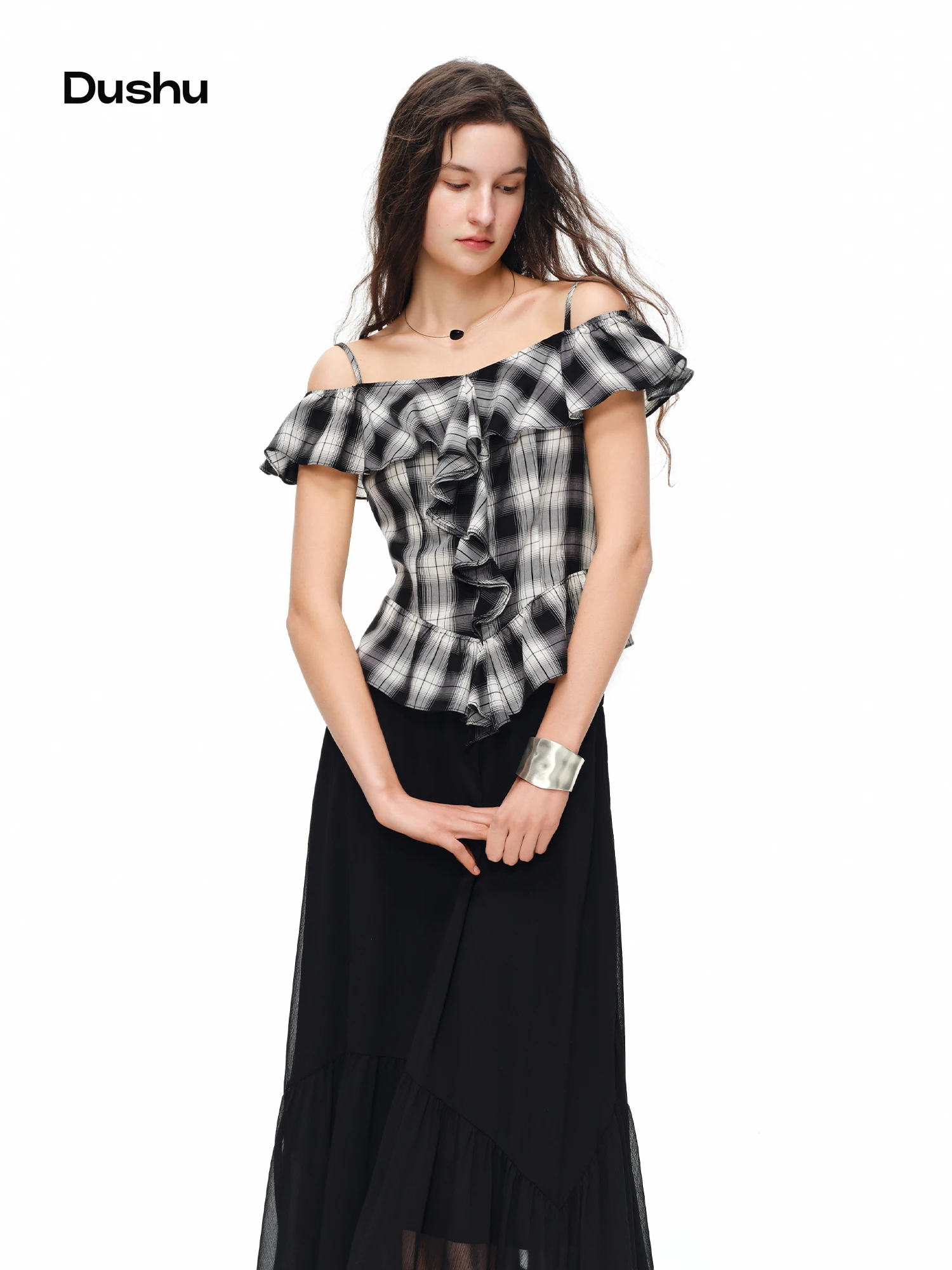

DUSHU Holiday Streetwear Unique Slim Fit Wool Blouse Women Slash Collar Summer 2026 Plaid Ruffles Commuting Personality