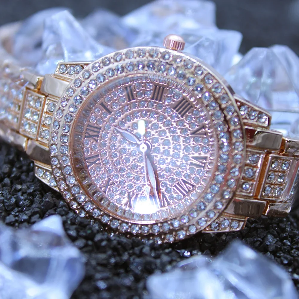 สร้อยข้อมือนาฬิกาข้อมือผู้หญิง5ชิ้นสำหรับเด็กผู้หญิงนาฬิกาเหล็กกันน้ำแฟชั่นควอตซ์นาฬิกาดวงจันทร์สำหรับของขวัญที่สมบูรณ์แบบรวมกล่อง