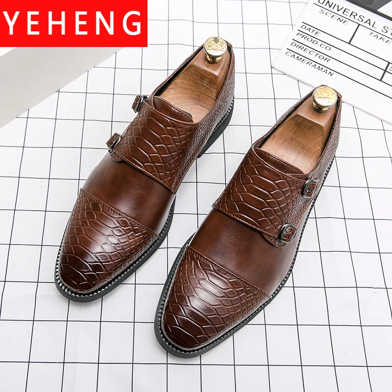 Luxury Men Business Leather Shoes Fashion Designer England Wedding Oxfords Lace-up Pointed Brogue Coffee Brogues Dress Man Shoes