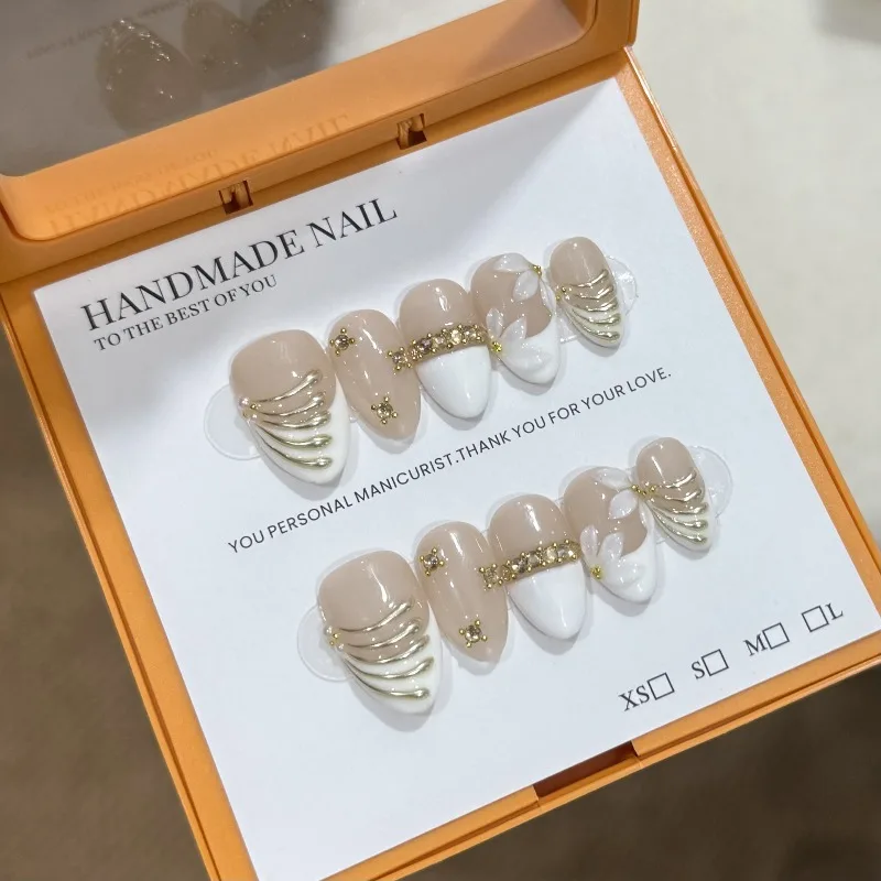 10Pcs Handmade Nails 3D Wavy Gilded Diamond-Engraved Almond-Shaped Press-On Nails—Perfect As A Gift for Girls and Friends