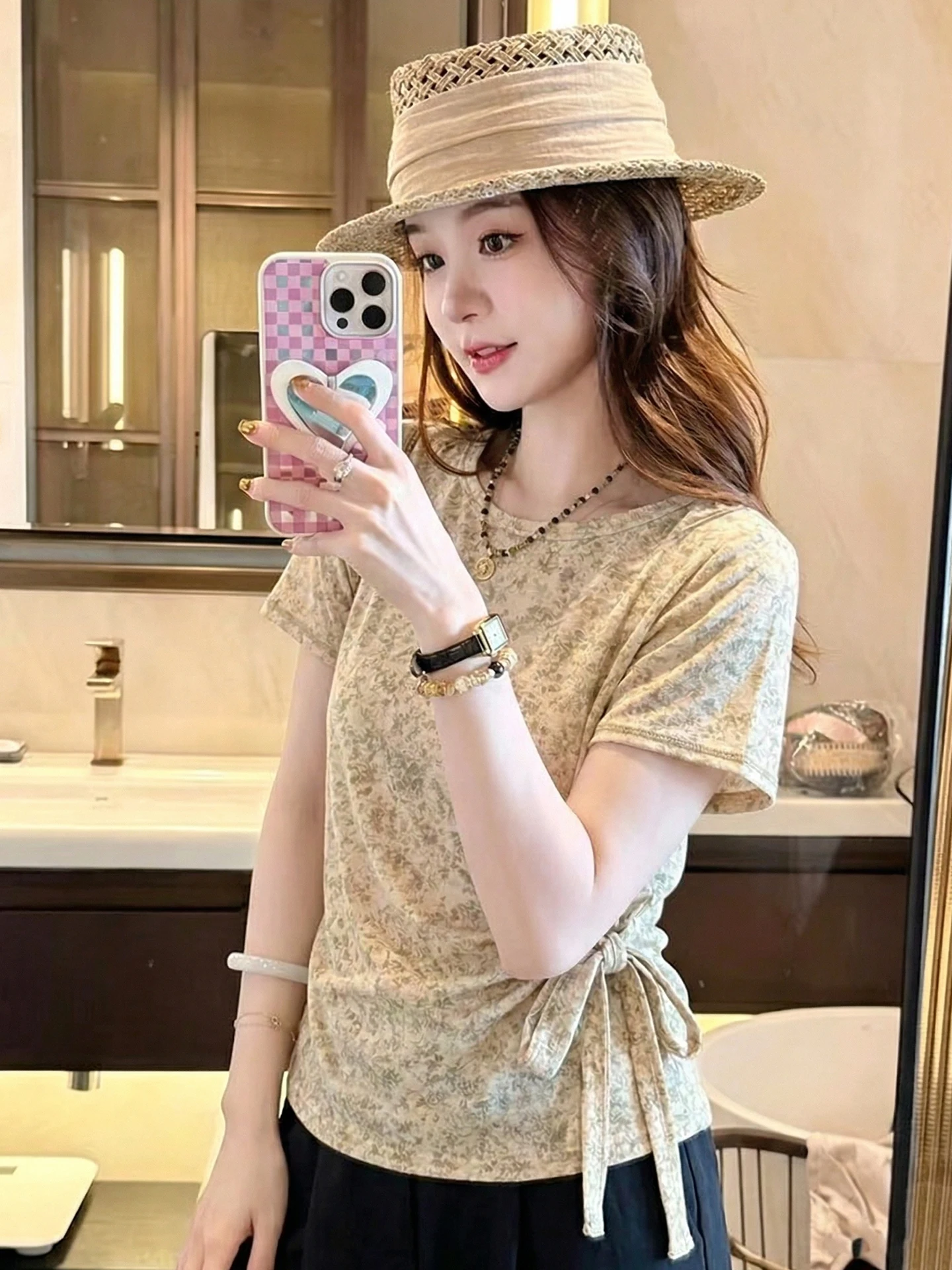 

Korean Style Fashionable Short Sleeve T-Shirt with Waist-Cinching Belt Design Summer New Women's Slimming Top