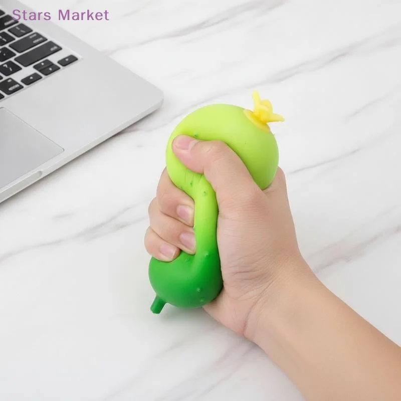 1Pcs Cucumber Stress Squeeze Toys Green Vegetable Fidget Toy Slow Rebound Anxiety Relief Decompression Toys Stress Ball