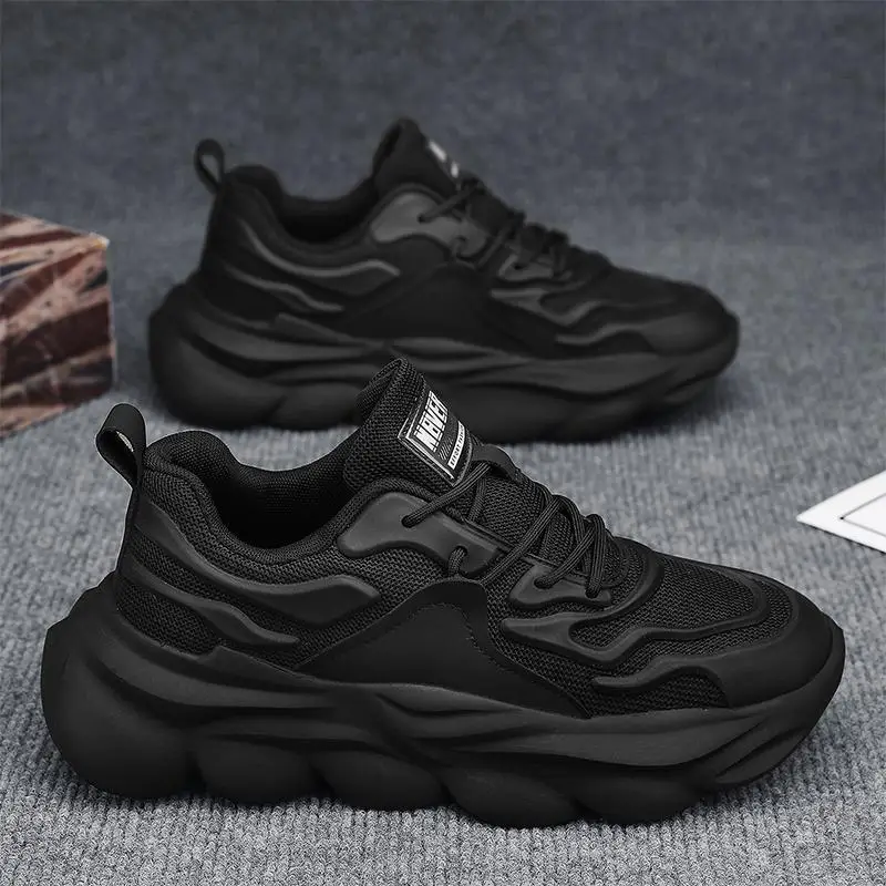 Men's shoes 2025 new autumn mesh labor protection shoes men's thick soled sports dad shoes casual fashion