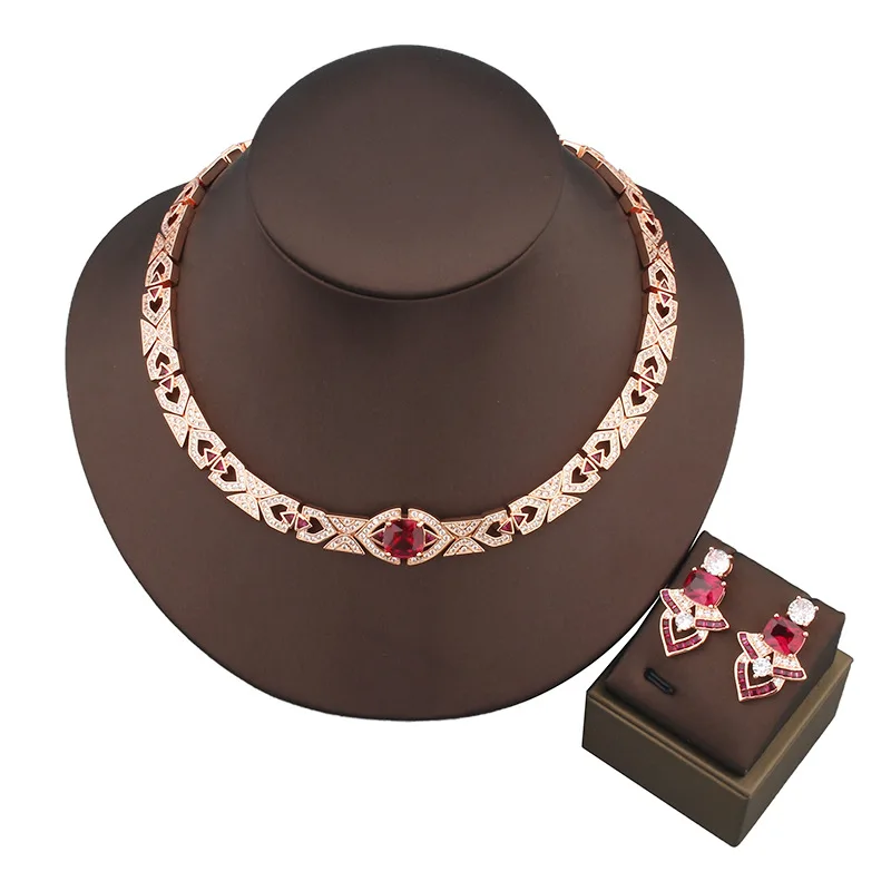 مجموعة مجوهرات مطلية بالزركون المكعب للنساء ، أقراط وقلادة مرصعة بالزركون ، سلسلة قلادة ، ترصيع باللون الأحمر ، لون ذهبي ، أسلوب مجموعة مصمم ، سيدة #2