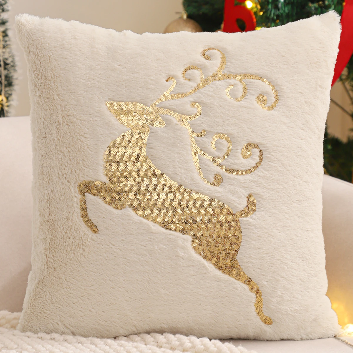 Throw Pillow Cover Christmas Decoration Faux Fur Snowflake Reindeer Bow Christmas Tree Winter Plush Farmhouse Home Living Room
