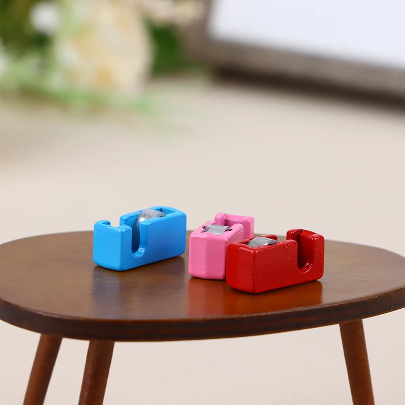 1/12 Dollhouse Tape Dispenser Dolls House Mini Tape Cutter Dollhouse Stationery Decor Office School Pretend Play Toy