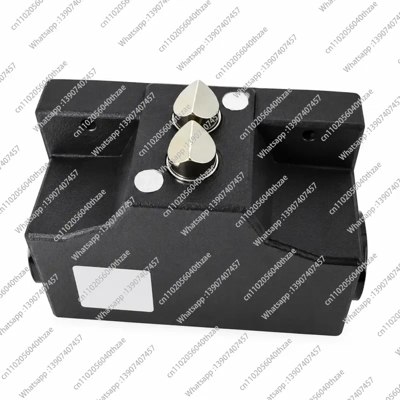 Balluff Travel Limit Switch BNS 819-B02 B 03 - D12 - 61-12-3 B 10 FD-60-101 2026 Year