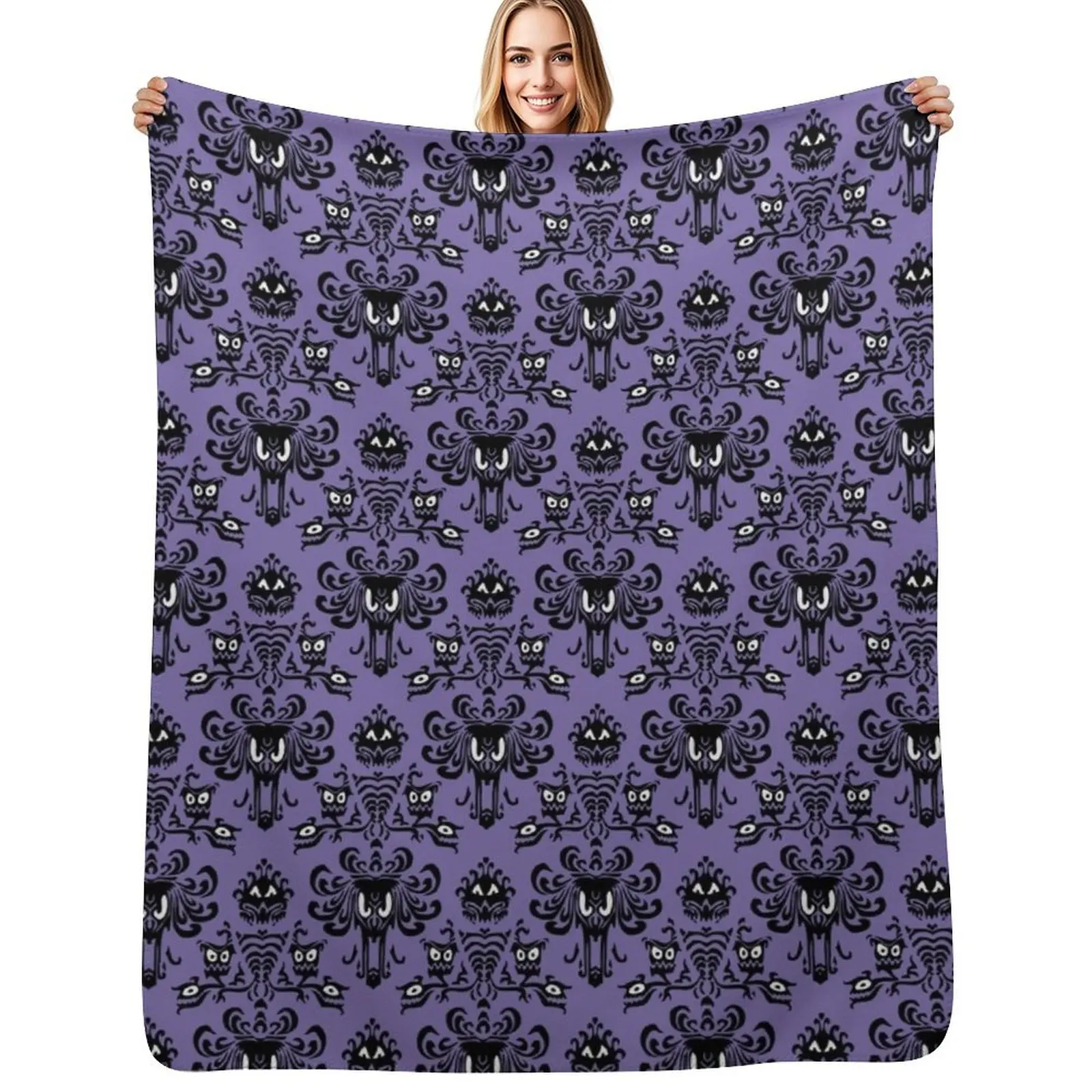 Haunted Mansion Wallpaper Throw Blanket for babies Bed covers warm winter Thin Blankets For Baby Picnic Blankets
