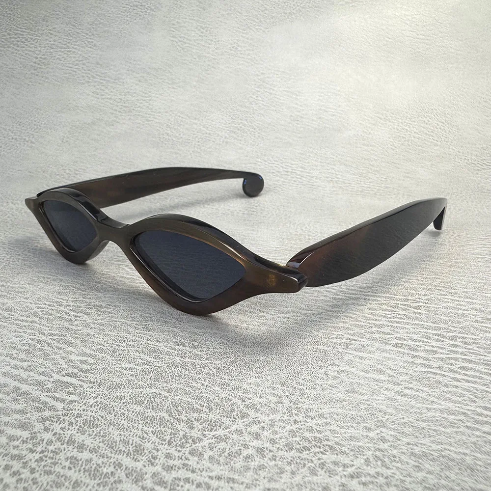 

Man Sunglasses Women Unique Vintage Classic Cat Eye Handmade Brown Stripes Horn Fashion Men Sunglass Polarized Glasses
