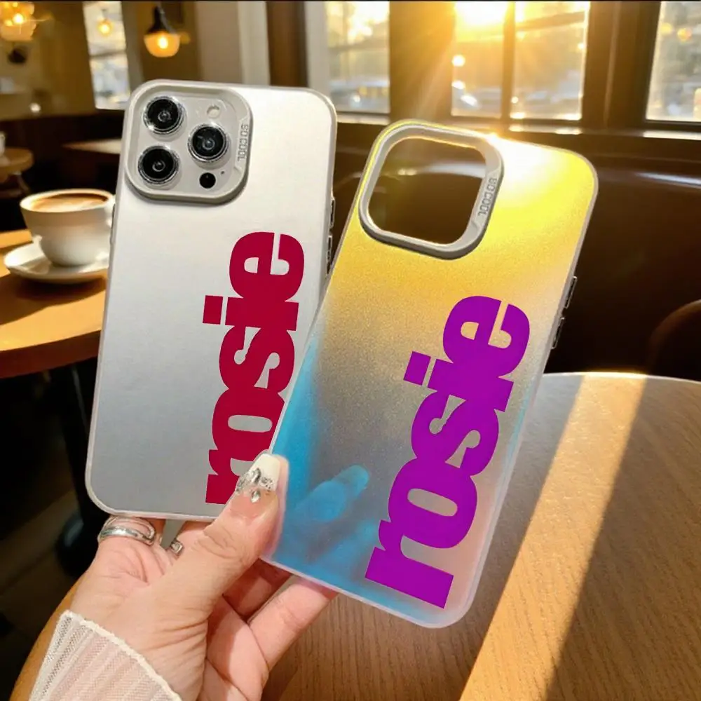 حافظة هاتف روزي إنجليزية بسيطة لهاتف آيفون 11 12 13 14 15 16 17 air Pro Max 16E X XS XR SE2 غطاء فضي IMD مطلي بالكهرباء