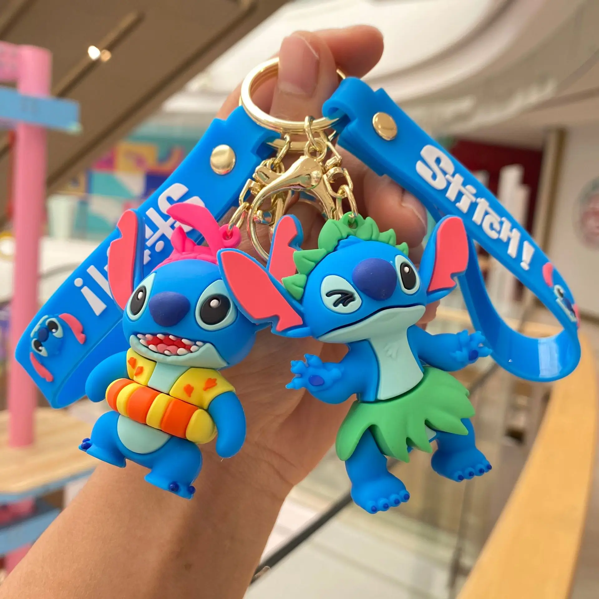 Wholesale Disney Anime Stitch Pendant Keychains Holder Car Key Chain Key Ring Mobile Phone Bag Hanging Jewelry Gifts